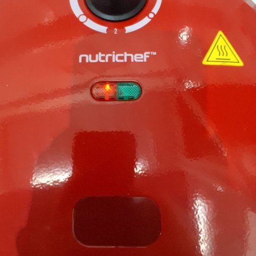NUTRICHEF NON-STICK ELECTRIC MULTIPURPOSE PIZZA COOKER - 12" /1500W - RED/BLACK (MODEL: ‎NCSW837RED) image 2