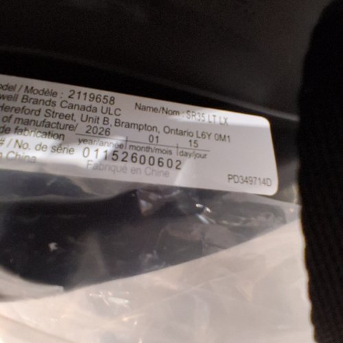 GRACO SNUGRIDE 35 LITE LX INFANT CAR SEAT - MAX WEIGHT 34LBS - BLACK/GREY (MODEL: 2119658) image 2
