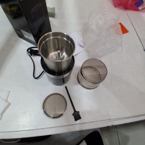 KYG ELECTRIC COFFEE/SEED GRINDER WITH REMOVABLE BOWL SPICE GRINDER AND WASHABLE STAINLESS STEEL CUP - 300W - BLACK - (MODEL: M200B) image 3