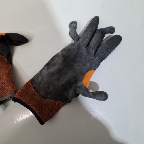 4PR WORKTUFF CUT-RESISTANT GLOVES - LARGE - BLACK / BROWN (MODEL: 1966284) image 3