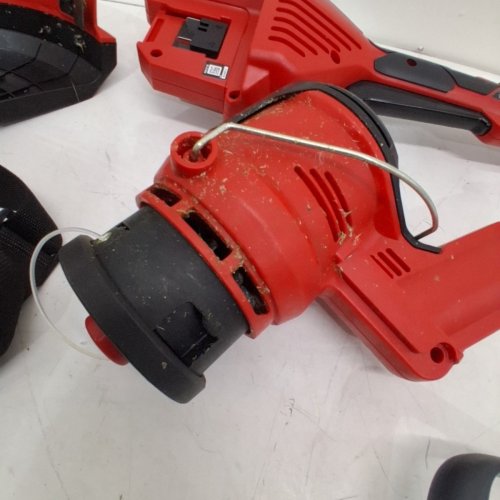 EINHELL CORDLESS LAWN TRIMMER - 36 V - 12" CUTTING WIDTH - RED/BLACK (MODEL: GE-CT 36/30) image 4