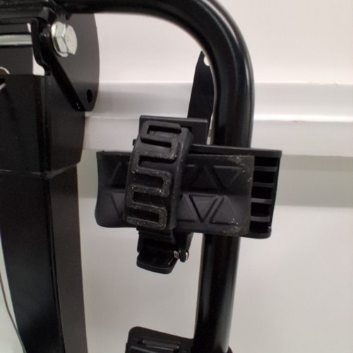 AMAZON BASICS 4 BIKE RACK WITH HITCH FOR CAR - 2" HITCH - 132LBS CAPACITY - BLACK (MODEL: ‎DS04-BR60-04) image 4