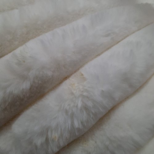 COZY KISS WASHABLE ANTI SLIP ORTHOPEDIC DOG BED - 25" X 21" - WHITE / BLACK image 5