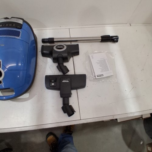 MIELE COMPLETE C3 EXCELLENCE LOTUS CORDED CANISTER VACUUM - BLUE (MODEL:SGDE0) image 6