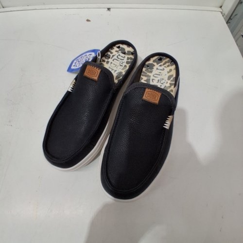 WOMEN'S HEY DUDE AUSTIN LIFT LEATHER SLIP-ON SHOES - 9 - BLACK (ITEM: 41759-001) image 3