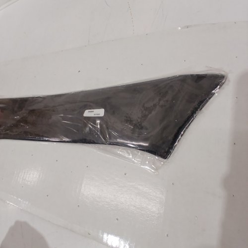 HUSKY LINERS AEROSKIN SMOKE HOOD PROTECTOR - FOR 2019-2024 KIA FORTE MODELS - SMOKE / BLACK (MODEL: 2840084) image 4