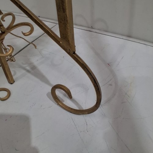DECO 79 FREE STANDING ADJUSTABLE DISPLAY STAND EASEL WITH CHAIN SUPPORT - 22" X 21" X 46" - GOLD image 3