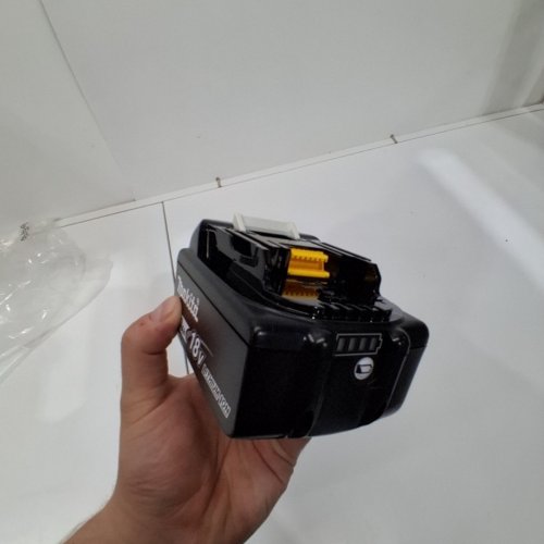 MAKITA 18V LXT LITHIUM-ION 5.0AH BATTERY - BLACK (MODEL: BL1850B) image 3