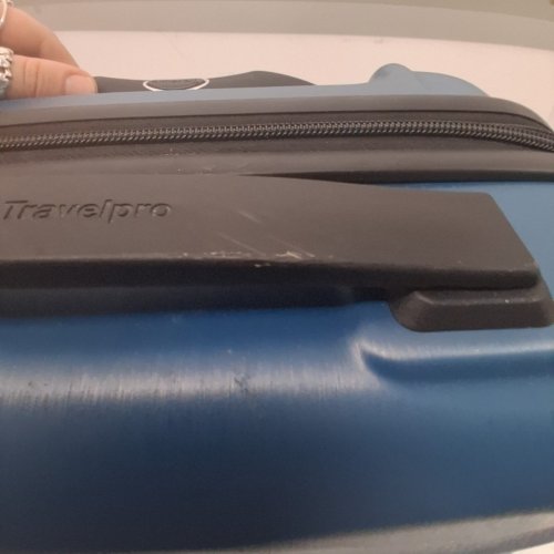 TRAVELPRO MAXLITE AIR V2 COMPACT CARRY-ON HARDSHELL WITH SPINNER WHEELS - 21" - BLUE (MODEL:401259012) image 2