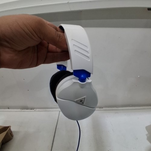 TURTLE BEACH RECON 70 GAMING HEADSET FOR PLAYSTATION 5, PLAYSTATION 4 PRO, PLAYSTATION 4, XBOX ONE, NINTENDO SWITCH, PC, AND MOBILE - WHITE image 4