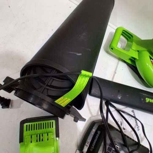 GREENWORKS 2-SPEED LEAF BLOWER/VACUUM - 375CFM/230MPH - 12A - GREEN/BLACK (MODEL: BVF443) image 4
