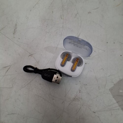 ONN MINI STICKS CLEAR AND WHITE WIRELESS BLUETOOTH EARBUDS WITH NOISE CANCELING - WHITE image 4