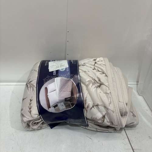 BERKSHIRE LIGHTWEIGHT COOLING BLANKET - QUEEN- WHITE/BEIGE FLORALS (MODEL: 1986201) image 2