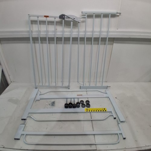 REGALO EASY STEP EXTRA WIDE METAL SAFETY GATE - 30" X 29"- 49" - WHITE (MODEL: 1164EWDS) image 2