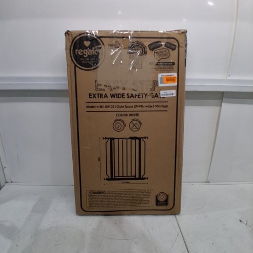 REGALO EASY STEP EXTRA WIDE METAL SAFETY GATE - 30" X 29"- 49" - WHITE (MODEL: 1164EWDS) image 4