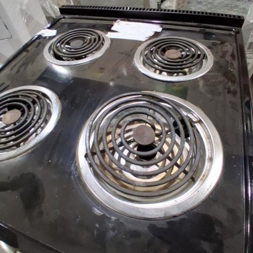 ELEMENT SLIDE-IN COIL STOVE RANGE WITH 4 BURNERS - 24" - 3.7 CU. FT - STAINLESS STEEL / BLACK (MODEL:EECR24MES-CA) image 3