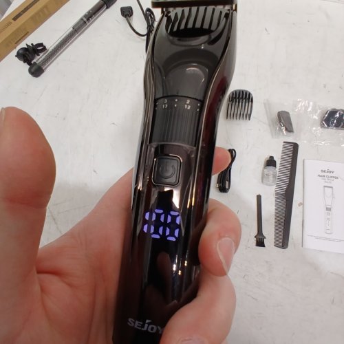 SEJOY CORDLESS HAIR CLIPPER WITH ACCESSORIES - BLACK (STYLE: SHARP 3S) image 3