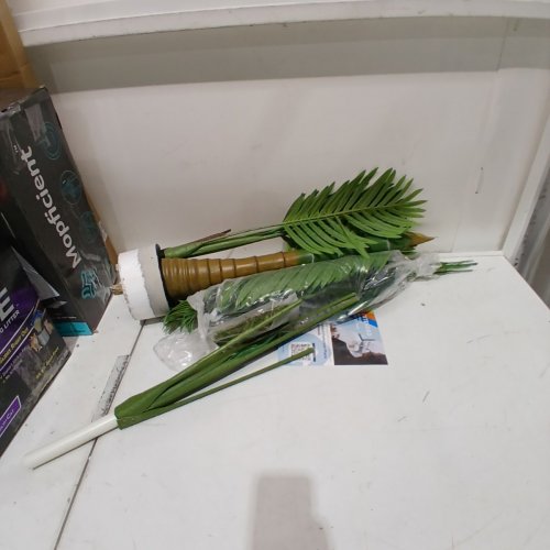 GARVEE ARTIFICIAL GOLDEN CANE PALM TREE - 6FT - GREEN image 3
