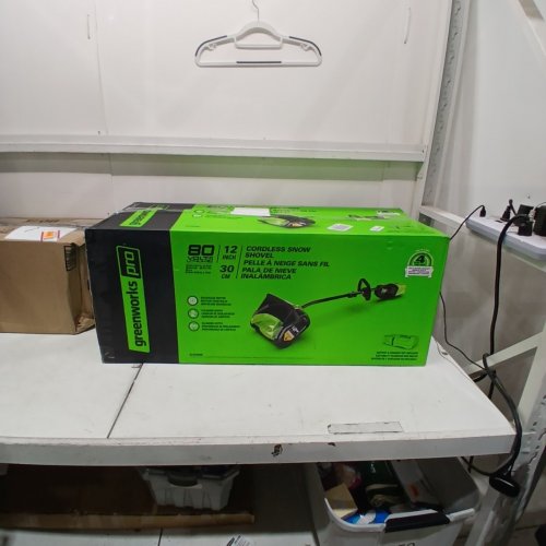 GREENWORKS **TOOL ONLY** PRO BRUSHLESS CORDLESS MOTOR SNOW SHOVEL- 80 V MAX POWER - 12" - GREEN (MODEL: GLSS80000/2601202) image 4