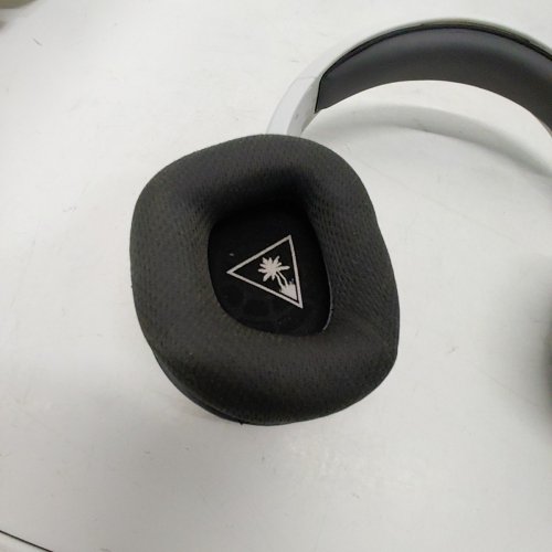 TURTLE BEACH EARFORCE STEALTH 600P GEN 2 WHITE WIRELESS GAMING HEADSET FOR PLAYSTATION 5 AND PLAYSTATION 4 (MODEL: TBS-3145-01) image 4