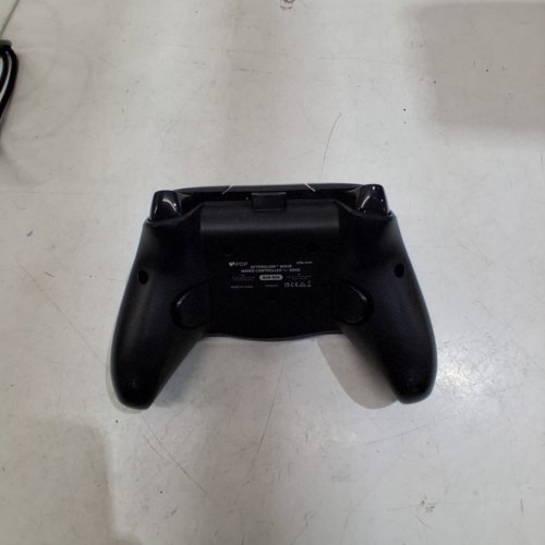 PDP GAMING RGB AFTERGLOW WAVE WIRED CONTROLLER FOR XBOX SERIES X|S, XBOX ONE, AND PC WITH 2 PROGRAMMABLE BACK BUTTONS - BLACK image 4