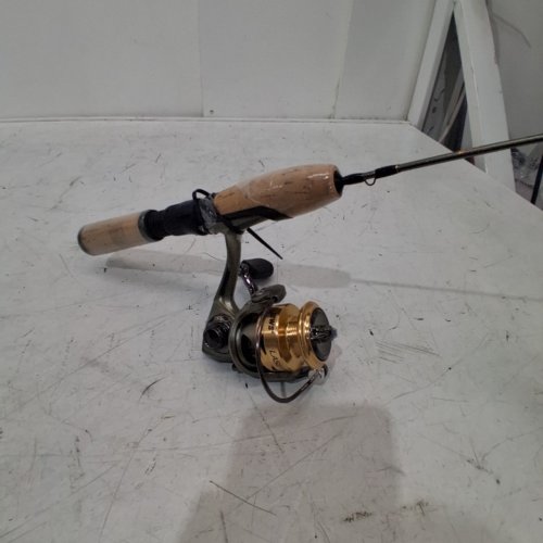 LEW'S LASER ICE SPINNING ROD AND REEL COMBO - 25" - BLACK/GOLD (MODEL: LI7525L) image 3