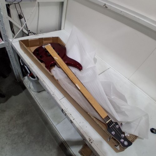 YAMAHA MAHOGANY 4-STRING ELECTRIC BASS GUITAR 100 SERIES - RED METALLIC (MODEL: TRBX174 RM) image 2