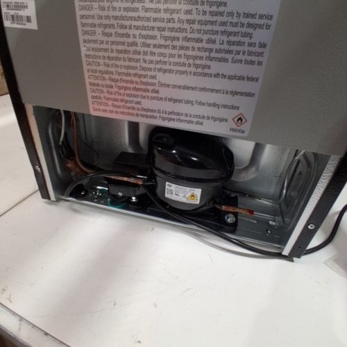 FRIGIDAIRE COMPACT MINI REFRIGERATOR - 2.5 CU. FT - STAINLESS STEEL (MODEL: EFR2856-COM) image 8
