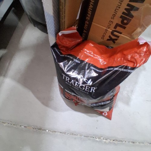 TRAEGER APPLE WOOD PELLETS - 18.5LB (MODEL: PEL343) image 4