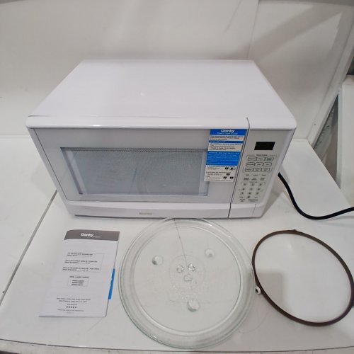 DANBY DESIGNER COUNTERTOP MICROWAVE OVEN WITH AUTO DEFROST & HUMIDITY SENSOR COOKING - 1.4CU.FT - WHITE (MODEL: DDMW01440WG1) image 4