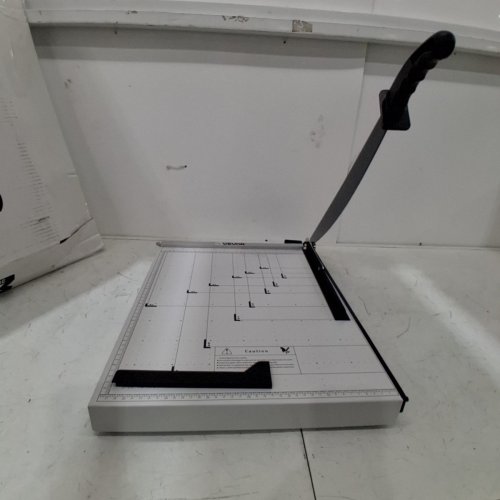 VEVOR PAPER CUTTER, GUILLOTINE TRIMMER - 16 SHEETS CAPACITY - 15" - WHITE/BLACK (MODEL:825) image 2