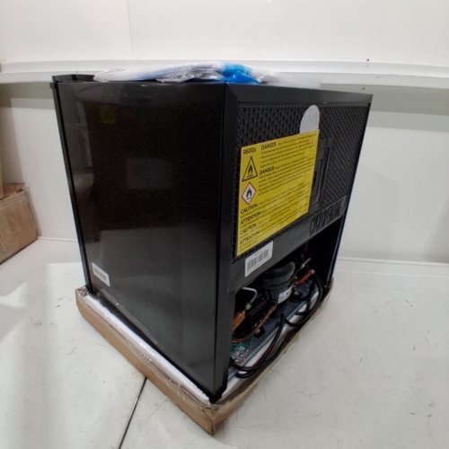 MIDEA COMPACT REFRIGERATOR SINGLE DOOR MINI FRIDGE - 1.6CU.FT - BLACK - (MODEL: WHS-65LB1) image 7