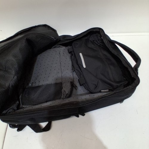 SWISSGEAR 5220 TRAVEL LAPTOP BACKPACK - FITS 17" LAPTOP - BLACK (MODEL: 5220202450) image 3