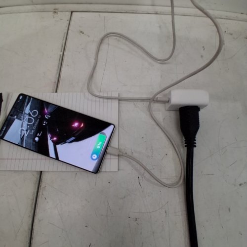 BELKIN USB C CHARGER WITH LIGHTNING CABLE- 20W - WHITE image 2