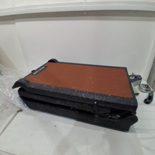 PET GEAR TRAVEL-LITE TRI-FOLD PET RAMP FOR CATS AND DOGS UP TO 200-POUNDS - BROWN\BLACK image 2