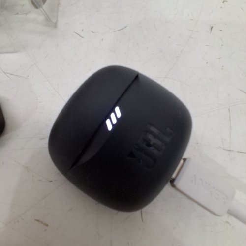 JBL BY HARMAN TUNE FLEX - TRUE WIRELESS NOISE CANCELLING IN EAR HEADPHONES WITH 32 HOUR PLAYBACK TIME - BLACK (MODEL: JBLTFLEXBLKAM) image 2