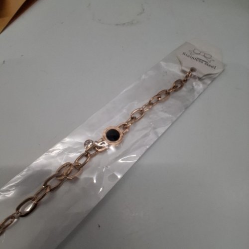 WOMENS ROMAN NUMBER ADJUSTABLE CHAIN LINK STYLE BRACELET - STAINLESS STEEL ROSE GOLD image 3