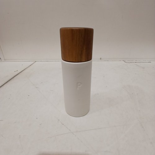 FIGMINT CERAMIC PEPPER GRINDER - WHITE/WOOD image 2