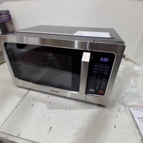 TOSHIBA COMPACT COUNTERTOP STAINLESS STEEL SMART SENSOR MICROWAVE OVEN WITH CHILD LOCK- 1.2CU.FT/1500W - GREY/BLACK (MODEL: ML-EM31P(SS)/CA) image 2