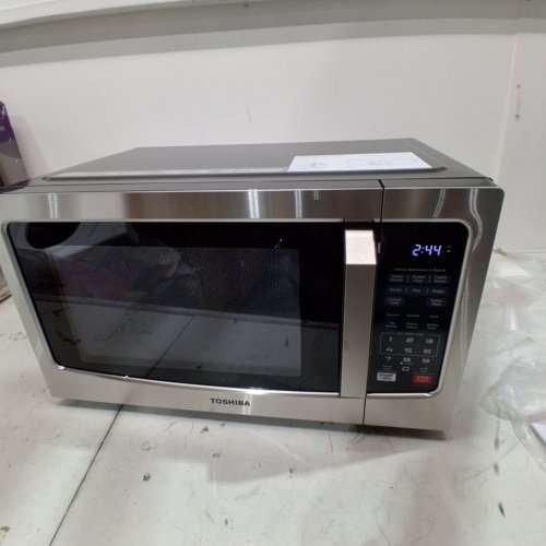 TOSHIBA COMPACT COUNTERTOP STAINLESS STEEL SMART SENSOR MICROWAVE OVEN WITH CHILD LOCK- 1.2CU.FT/1500W - GREY/BLACK (MODEL: ML-EM31P(SS)/CA) image 4
