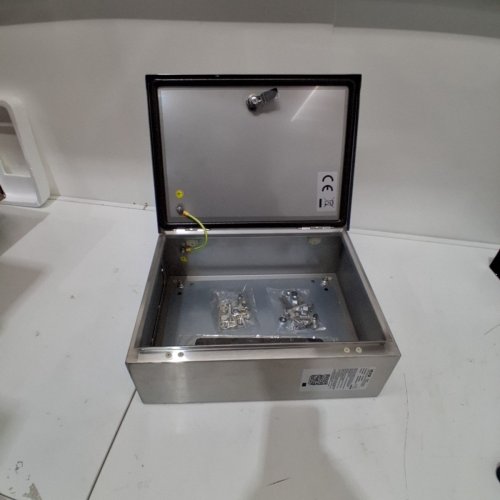 VEVOR STEEL ELECTRICAL BOX ENCLOSURE - 16" X 12" X 8" - SILVER - (MODEL: SUS304) image 2