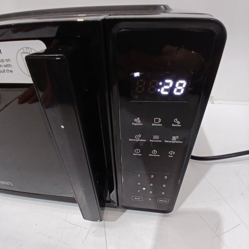 CHEFMAN MICROWAVE OVEN WITH 10 POWER MODES & CHILD SAFETY LOCK - 0.7 CU.FT. - BLACK (MODEL: RJ55-7-V2) image 2