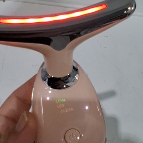 VAFEE 7-IN-1 BEAUTY DEVICE FOR NECK AND FACE - 5V, 2.5W - PINK (MODEL: VA-02) image 2