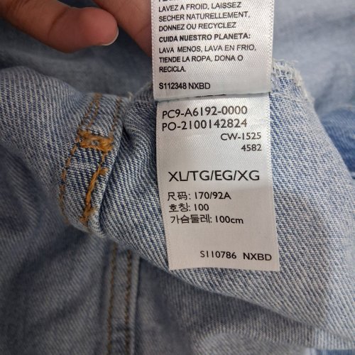 WOMEN'S LEVI DENIM JACKET - EXTRA LARGE - LIGHT BLUE (STYLE: A6192) image 2