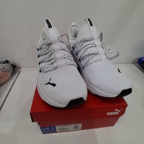 WOMEN'S PUMA RUNNING SHOES - SIZE 7 - WHITE (STYLE: 9556607/314317-02) image 3