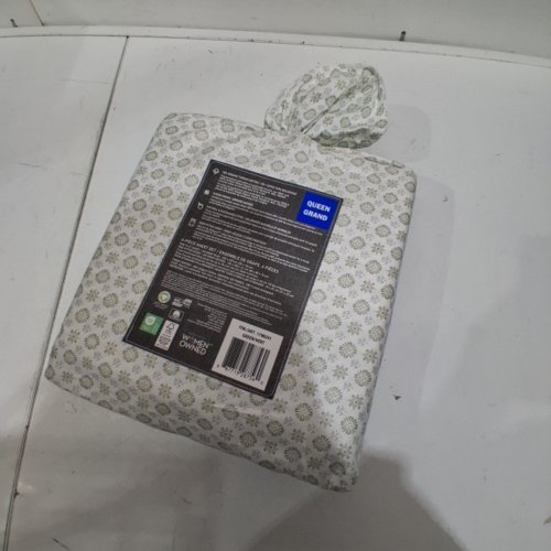 6PC PURELY ORGANIC 300 THREAD 6-PIECE 100% ORGANIC COTTON SHEET SET- QUEEN- WHITE/GREEN (MODEL: 1796241) image 3