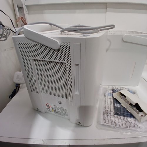 MIDEA CUBE CONVERTIBLE SMART HUMDIFIER - 16.5L CAPACITY - COVERS 3500SQ.FT. - WHITE (MODEL: MAD35S1QWT) image 5