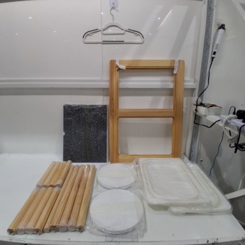 SENSORY TABLE WITH PAPER ROLL HOLDER & STOOLS - 32.1" X 23.6" X 19.9" - WOOD/WHITE (MODEL: JRG-SKU4S) image 3