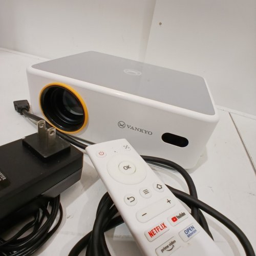 VANKYO PORTABLE 1080P FULL HD SMART PROJECTOR WITH DOLBY AUDIO - WHITE (MODEL: LEISURE 570S) image 5