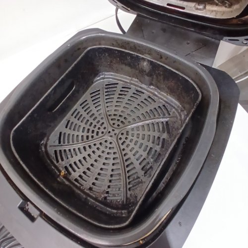 NINJA FOODI 4-IN-1 INDOOR GRILL/AIR FRYER - BLACK (AG300C15) image 6